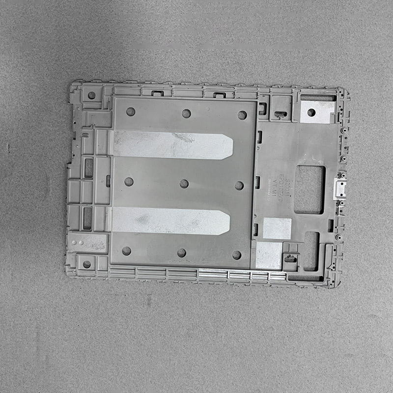 Magnesium die casting (Equipment support housing)